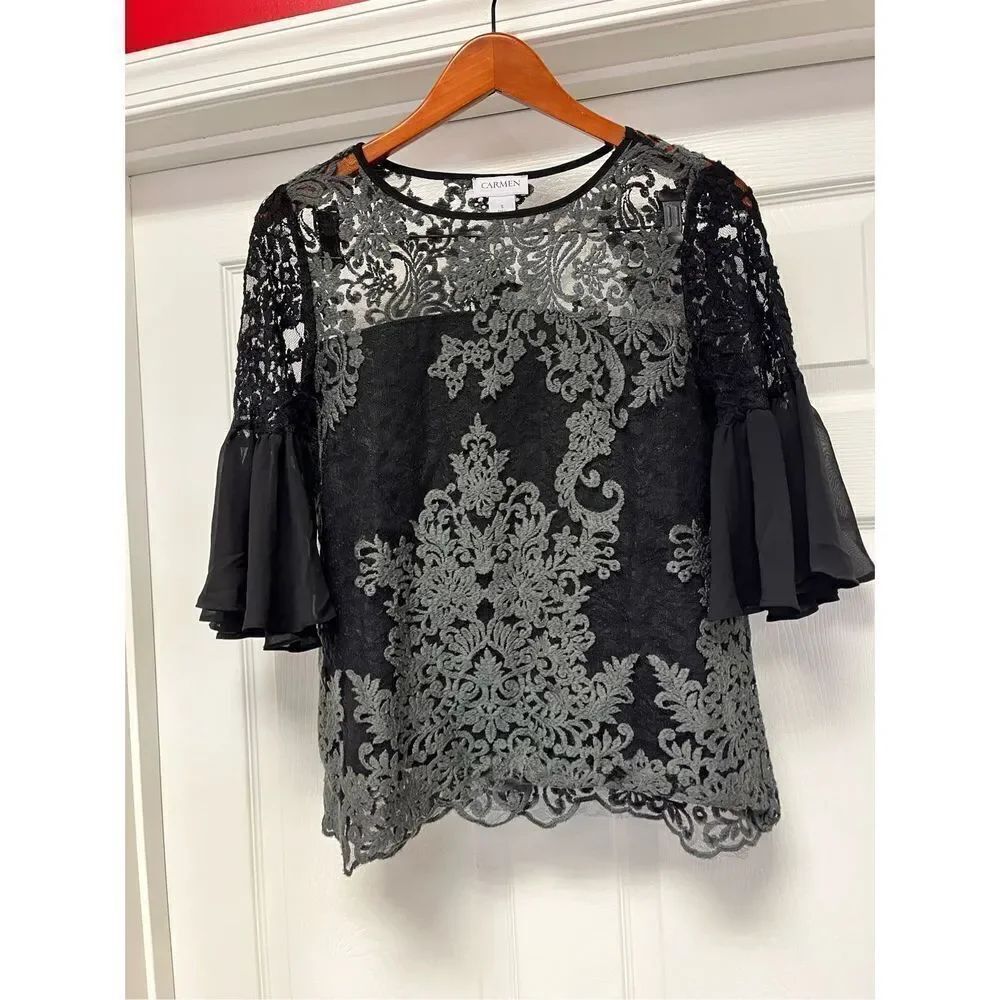 Carmen Marc Valvo Black & Gray Lace Blouse sz S